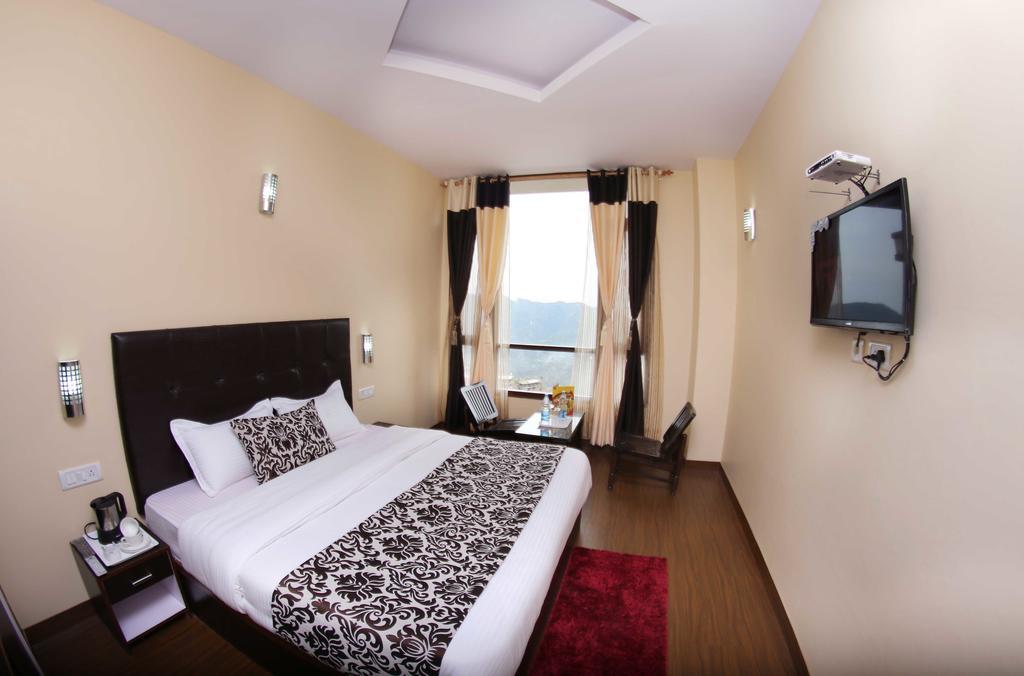 The Grand Welcome Hotel Shimla Exterior foto